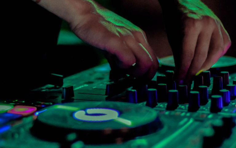 DJ’s kunnen straks live mixen met tracks van Soundcloud