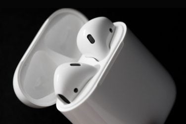 AirPods AirPods